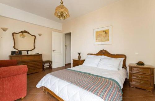 Glyfada Apartamento | Athenian Luxury Villa in Glyfada