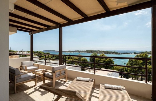 Vouliagmeni Apartamento | Athens Riviera Bay View Suite By The Olon