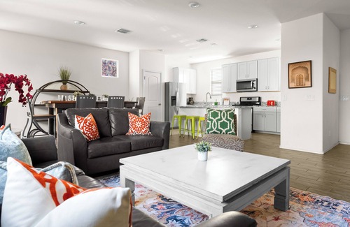Goodyear Casa | AtHome+1 Ext Stay | Family Friendly 5BR | Pool!