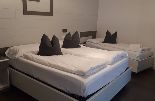 Riva del Garda Hotel | Athos Hotel