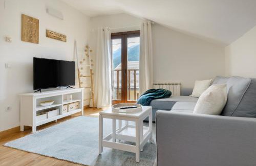 Villanua Apartamento | Atico Abi Villanua