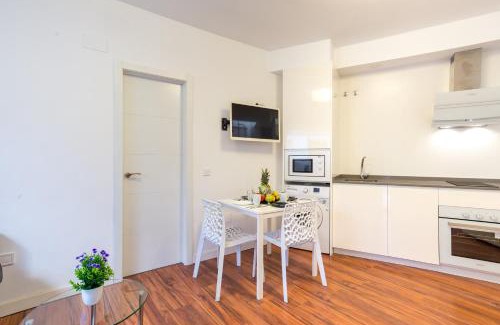San Felipe Neri Apartamento | Atico centro historico a/c bbq wifi