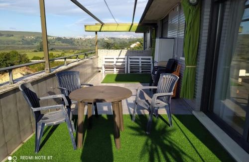 Cudon Apartamento | Atico con gran terraza y vistas en Cudon