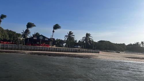 Atins Chalet De Esquí | Atins Bangalôs Pé na Areia