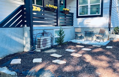 Atlanta Casa | ATL: 6BR Triplex—Chic, Boho,Retro Vibes |Sleeps 16
