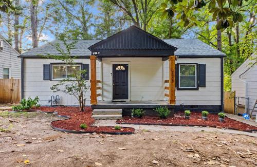 East Point Casa | ATL Home min from Airport and Downtown