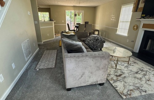 Riverdale Casa | Atlanta Cozy Pad 1