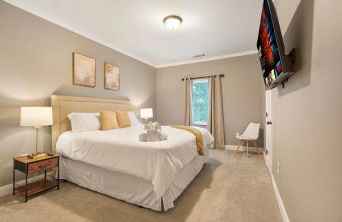 Belvedere Park Casa | Atlanta Gem Near Mercedez Benz Stadium & Stone Mtn Prk