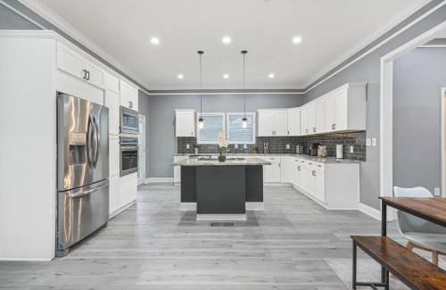 Belvedere Park Casa | Atlanta Gem Near Mercedez Benz Stadium & Stone Mtn Prk