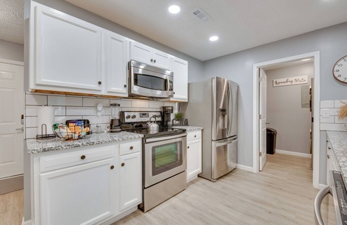 Church Street Casa | Atlanta Getaway w/ Private Yard: 3 Mi to Airport
