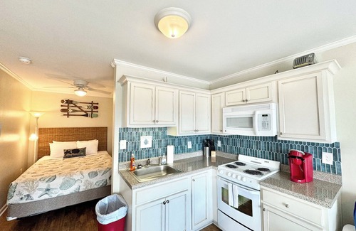 Atlantic Beach Apartamento | 🏖️Atlantic Beach🏄Cozy Partial Ocean View Studio😎Pool 🏊