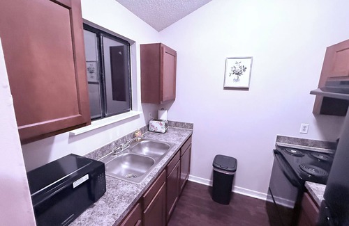 Sandalwood Casa | Atlantic - Spacious - Beach - Town Center - Mayo Clinic - Privacy-Center Spot