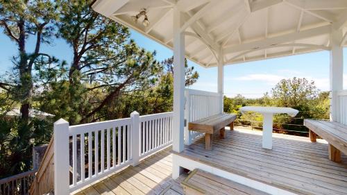 Jekyll Island Casa | ATLANTIC TABBY home