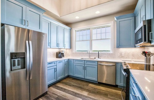 Sandbridge Condominio | Atlantic View | 229 ft to the beach | Community Pool