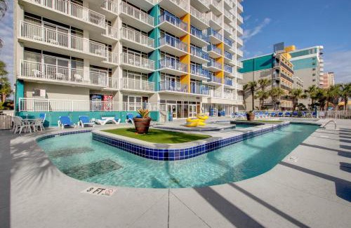 Myrtle Beach Apartamento | Atlantica Towers - Beach Front Condo w Pools