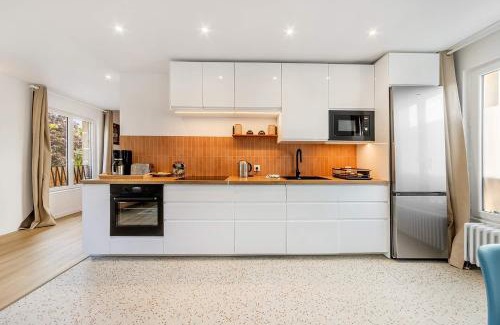 Le Rosais-La Flourie Apartamento | ATLAS beautiful 2-Bed Apartment near the Sea
