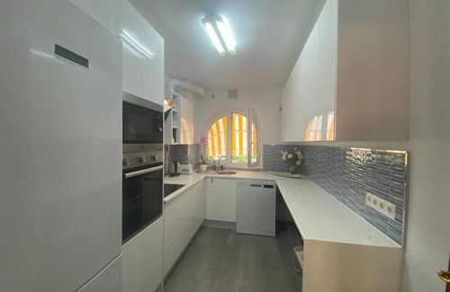 Carihuela Apartamento | Atria 2 Nicest Beach Penthouse Newly redone with all whistles no locked closets.