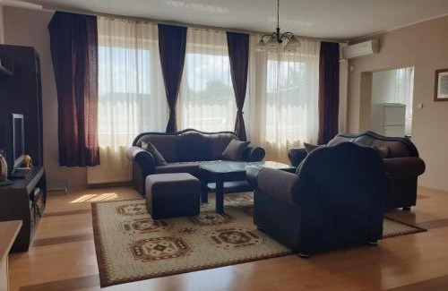 Apatin Apartamento | Atrijum apartmani Apatin
