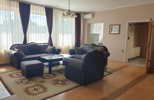 Apatin Apartamento | Atrijum apartmani Apatin