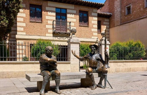 Alcala de Henares Apartamento | Estudio El Quijote. B2 (1 cama doble 1 puff cama)