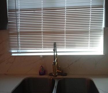 Portmore Apartamento | ATRO Travels 2Bdrm#Phoenix Park Village#Jacuzzi#AC