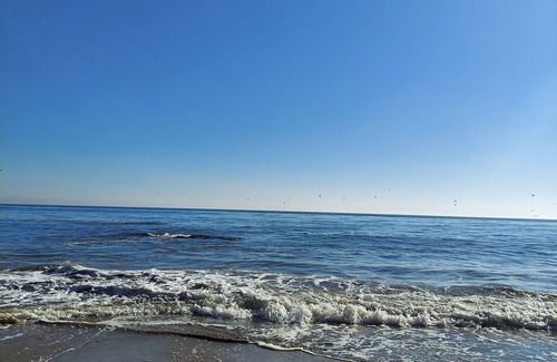 Santa Barbara Casa | Attached Unit, a few minute walk from the Beach