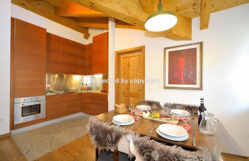 Pinzolo Apartamento | Attic Campiglio Style 7