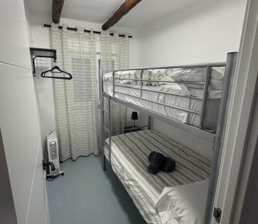 Almansa Apartamento | Attic Castillo