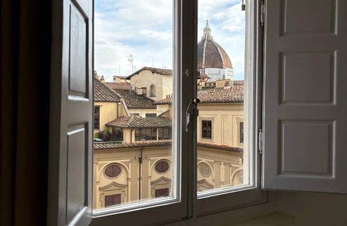 San Lorenzo Apartamento | Attic Monna Lisa eco apartments downtown