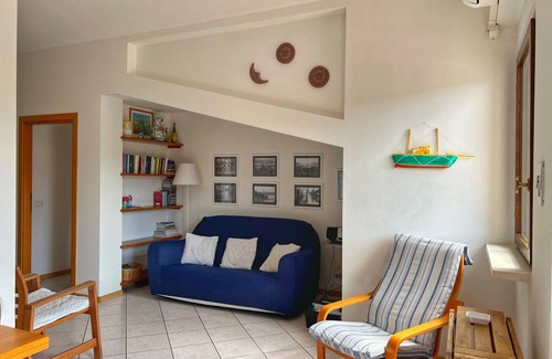 Bosa Historic Centre Apartamento | Ático con terraza en el río | Ático en el río