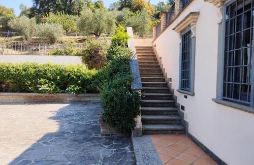 Sacrofano Apartamento | Attico in Villa Dona
