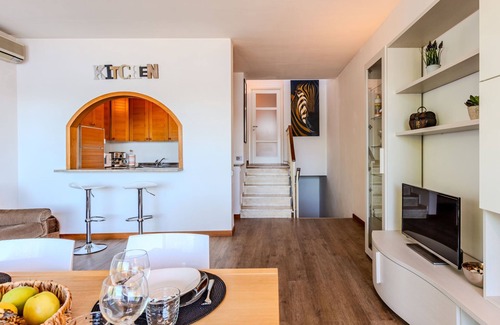 Ispra Apartamento | Attilio lake front view by Interhome