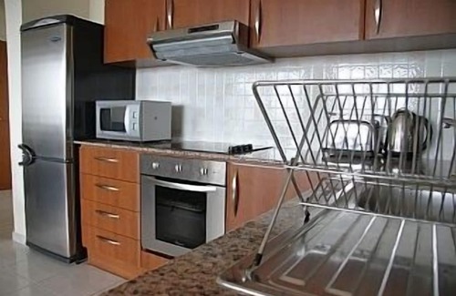 Paphos Condominio | *** Atractivo ÁTICO espacioso Apt. De 2 camas, piscina muy grande, ELEVADOR, Vista al mar