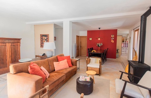 Ampus Casa | Attractive villa with private pool, tenniscourts