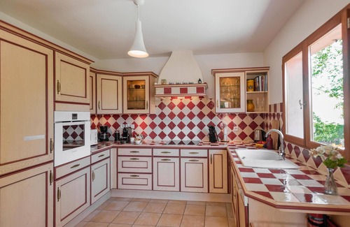 Ampus Casa | Attractive villa with private pool, tenniscourts