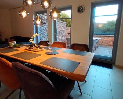 Kollig Apartamento | Attraktive Wohnung-Elztalidyll-zwischen Mosel,Nürburgring und Burg Eltz