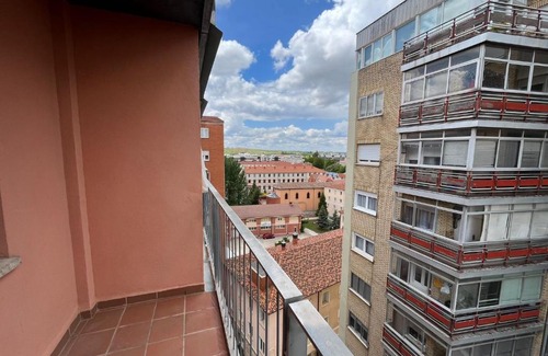 Burgos Apartamento | Atuaire Home Gran Apartamento con vistas a la Catedral de Burgos