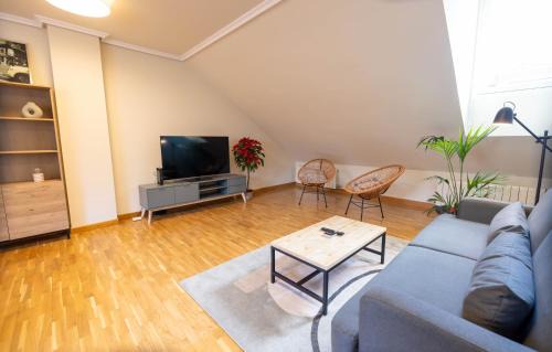 Burgos Apartamento | Atuaire Home La Merced en el centro histórico de Burgos PARKING INCLUIDO