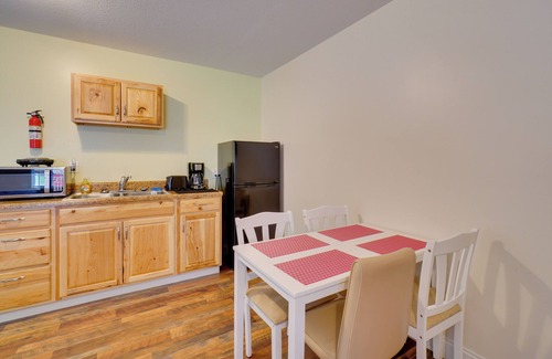 Briceville Apartamento | ATV Trail Access: Mountain-View Briceville Studio!