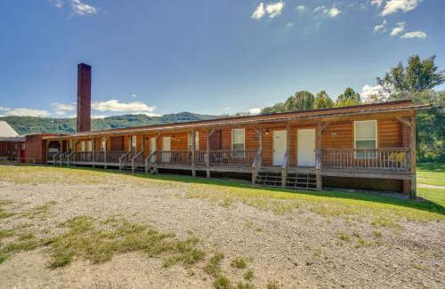 Briceville Apartamento | ATV Trail Access Mountain-View Briceville Studio!