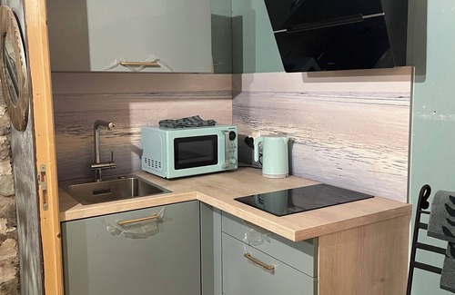 Le Luc Apartamento | Atypical apartment in downtown Le Luc en Provence Near Saint-Tropez