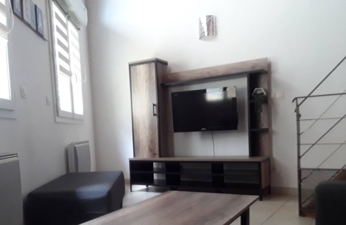 Mercurol Casa | ATYPICAL HOUSE in the heart of the charming village of Mercurol