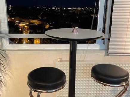 Bourg-l'Eveque Apartamento | Au bel horizon
