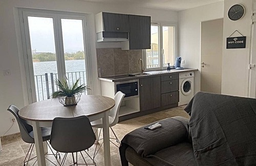 Saint-Etienne-des-Sorts Apartamento | Au Bord de Leau Tourisme & Nucleaire
