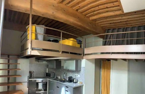 Arras-sur-Rhone Apartamento | Au cœur d’hôtel de ville Blanco