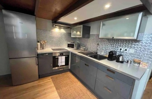 Arras-sur-Rhone Apartamento | Au cœur d’hôtel de ville Blanco
