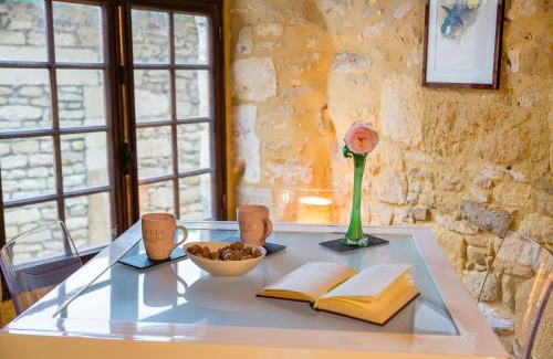 Beynac-et-Cazenac Apartamento | Au coeur de l'un des plus beaux villages de France