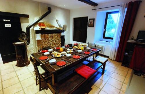 Gillonnay Cama Y Desayuno | Au dessus de Parady