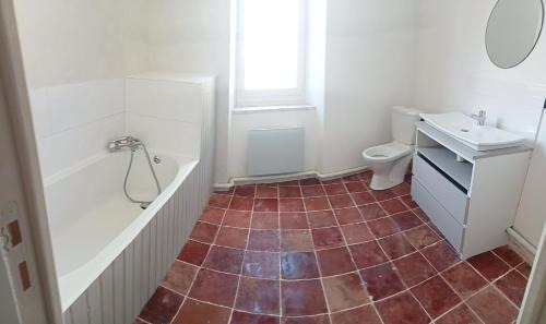 Pieusse Casa | Au doux Clocher
