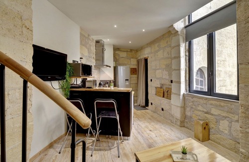 Capucins - Victoire Apartamento | Au Marché des Capucins - Joli T2 en duplex